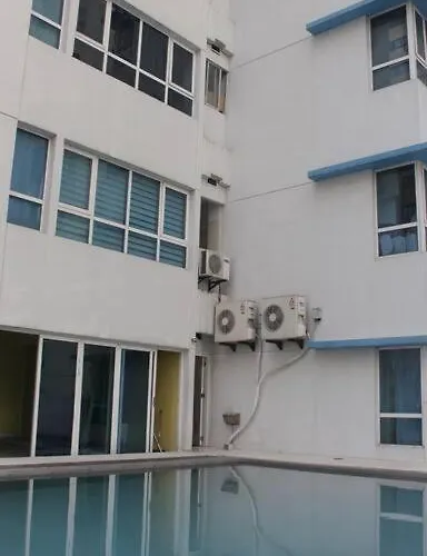 Apartment A2j Luxury 1br Bgc Balcony Near Burgoscircle *
